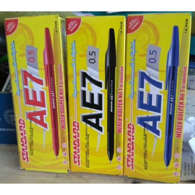 

( 12 pcs ) Pulpen Standard Ae7 hitam / merah / biru