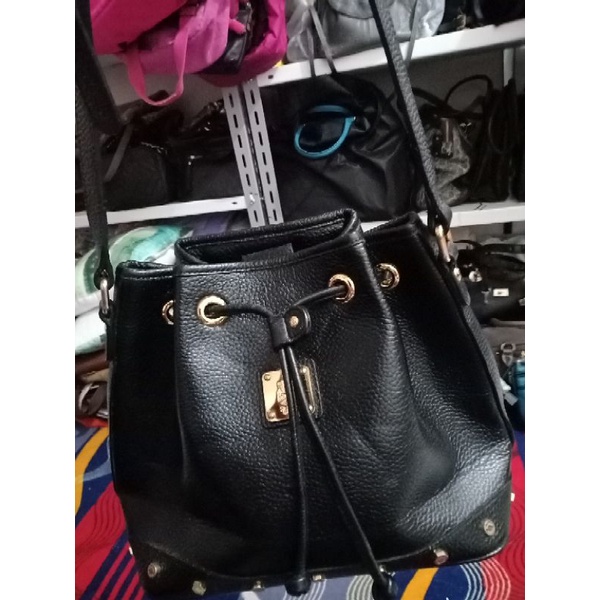 St Scott London serut (SOLD)