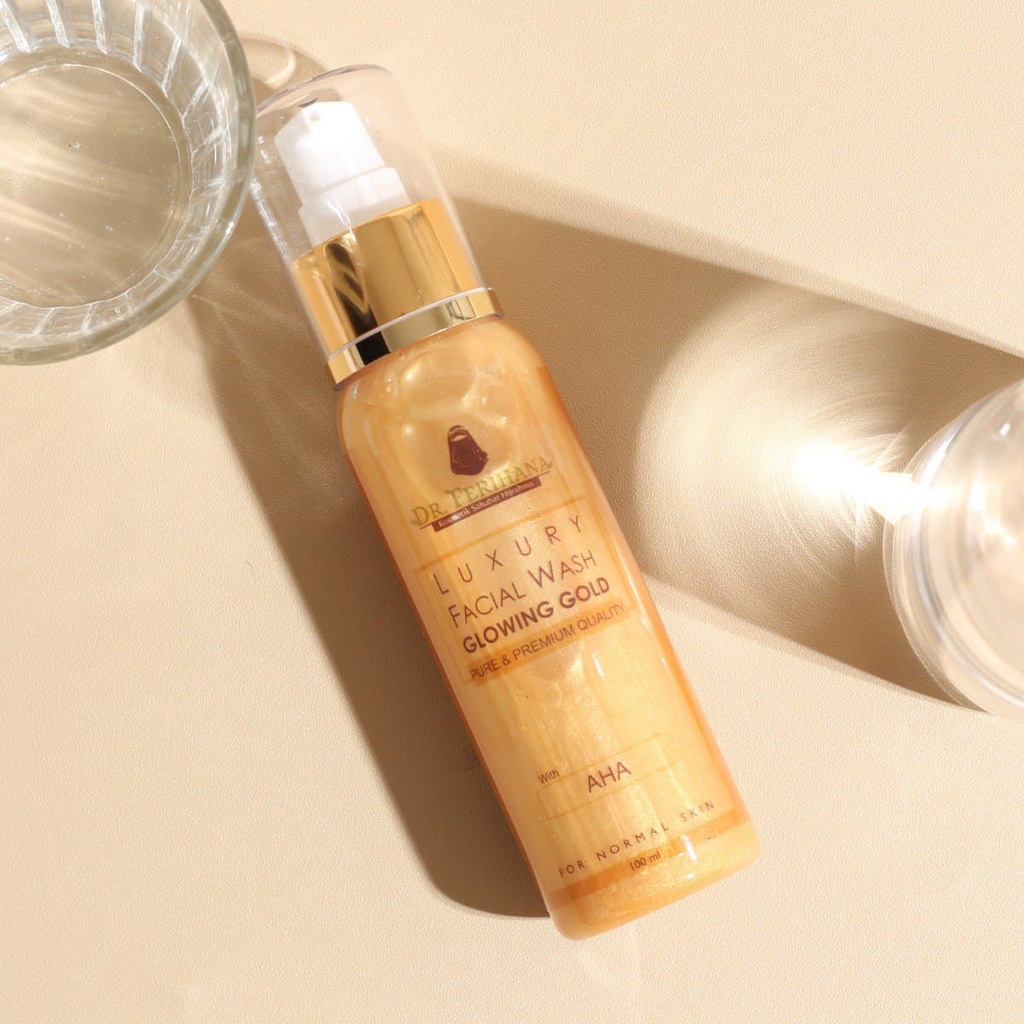 LUXURY FACIAL WASH GLOWING GOLD