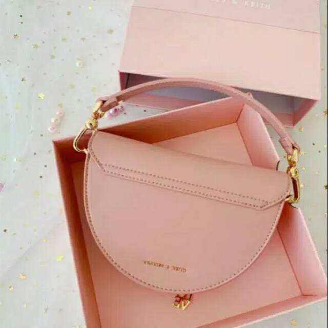 TAS CHARLES AND KEITH GIFT SET PINK