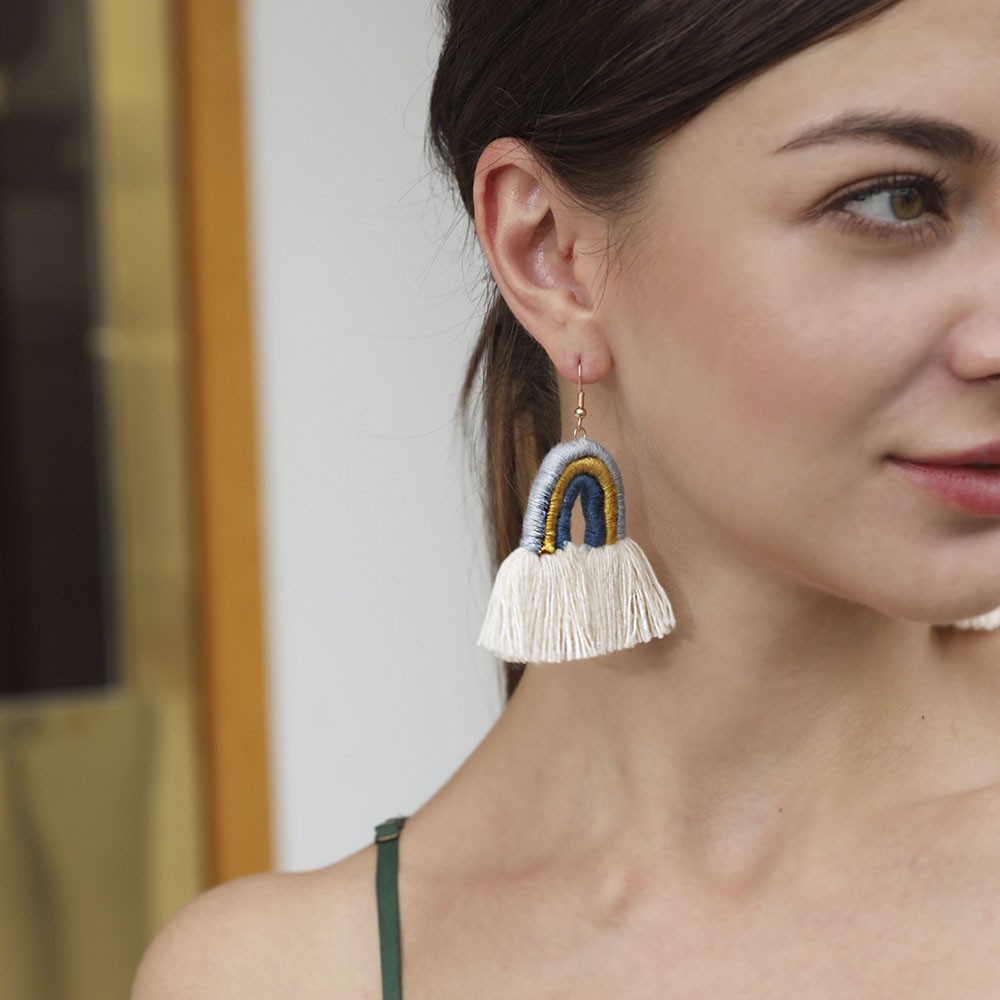 【COD Tangding】6 Colors Rope Tassel Bohemian Earrings Custom Rainbow Hand-woven Vintage Earstuds Jewelry