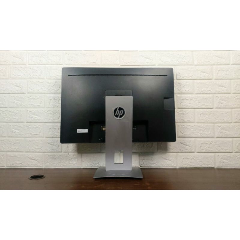 LED HP Elitedisplay E242 Layar 24in Resolusi 1920 x 1200 Second Berkualitas