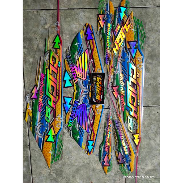 Striping Transparan Hologram Vario 150 Led Old