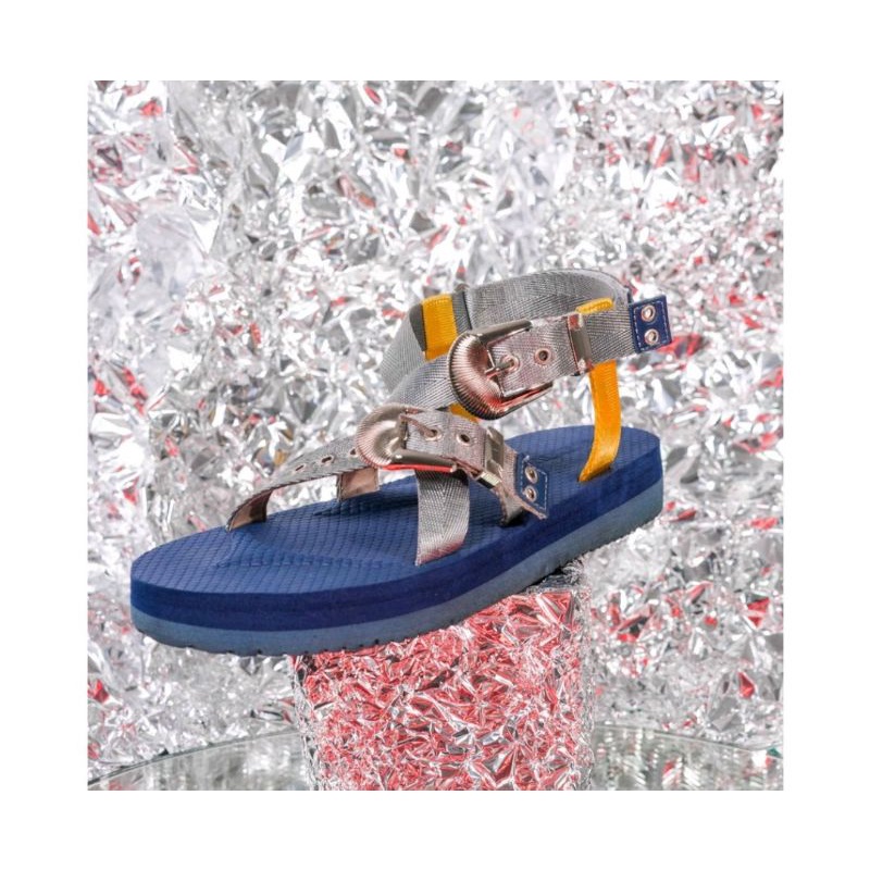 Preloved Wadstudio Blue Fin Sandal