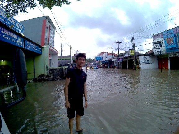 Wpsbgs Label Sign Mt004 Cctv Sticker 3 Label 30x45 Wallsticker Wal Stiker Dinding