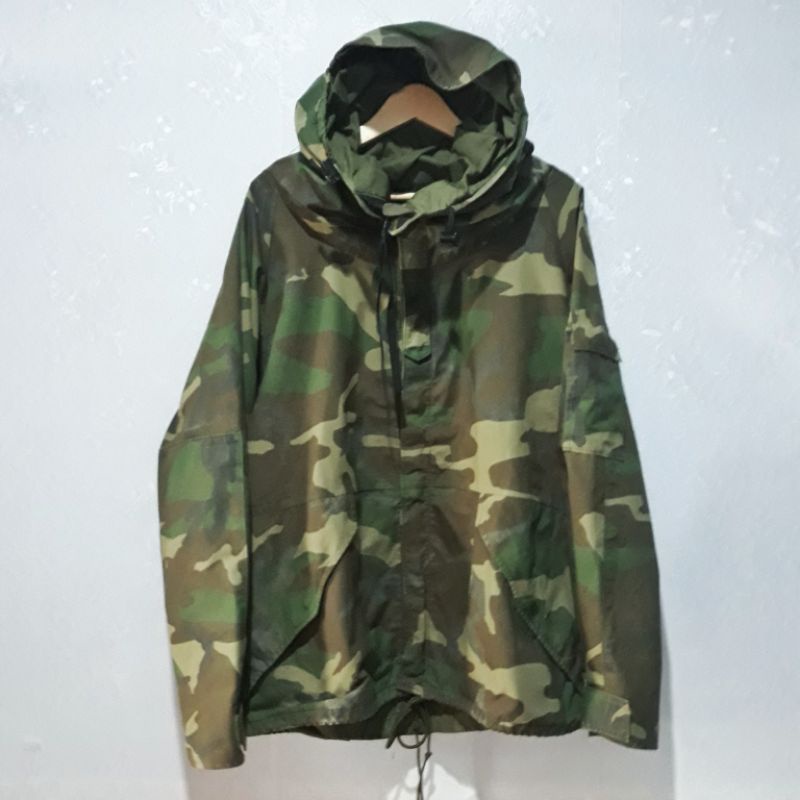 US ARMY GENUINE ISSUE ECWCS WOODLAND CAMOUFLAGE PARKA