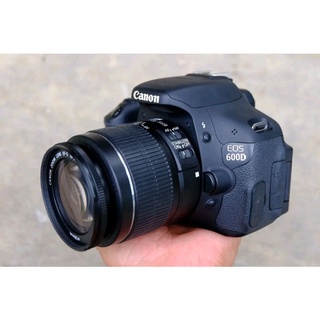 Kamera DSLR Canon 600d
