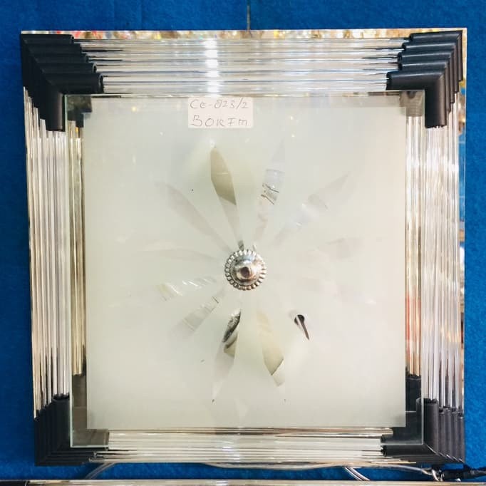 LAMPU PLAFON MINIMALIS 4 LAMPU KOTAK