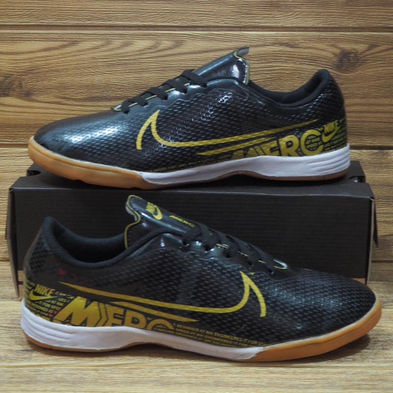 SEPATU FUTSAL NIKE MERCURIAL VAPOR