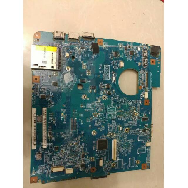 MOTHERBOARD ACER 4551 AMD