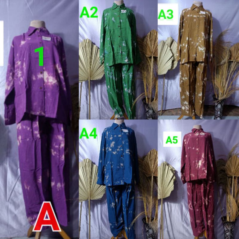 KENCANA UNGU ORI STELAN PIYAMA CABUT KERAH FULL KANCING LD 110 CM  LABEL HITAM.