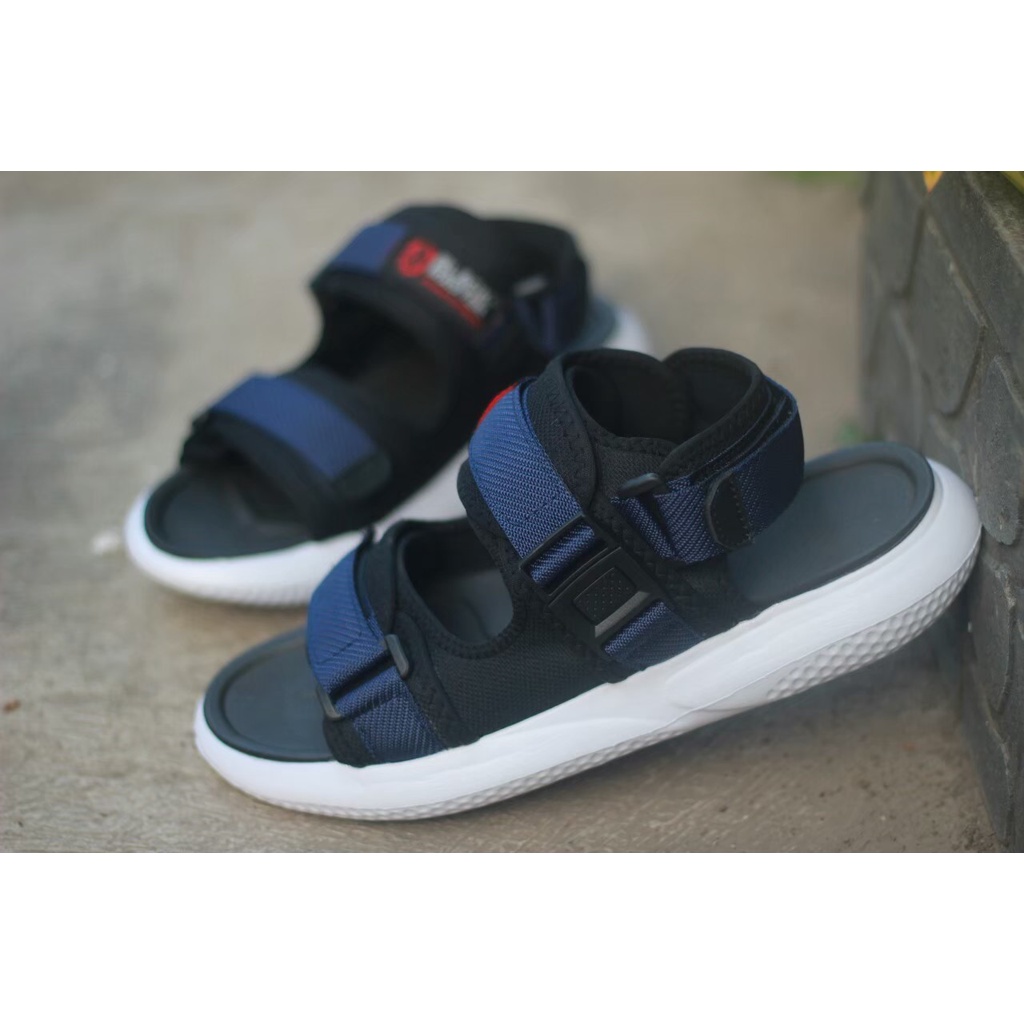 BLACK MASTER Sandal Gunung Pria Sandal Traveling Cowo Trendy Ringan Original