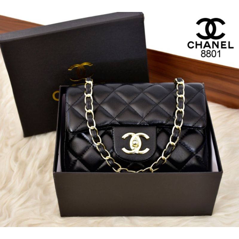 CHANEL Classic Mini Bag Gold Chain