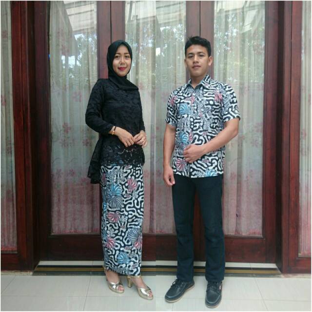 COUPLE KEBAYA BROKAT BATIK COUPLE KEBAYA KONDANGAN