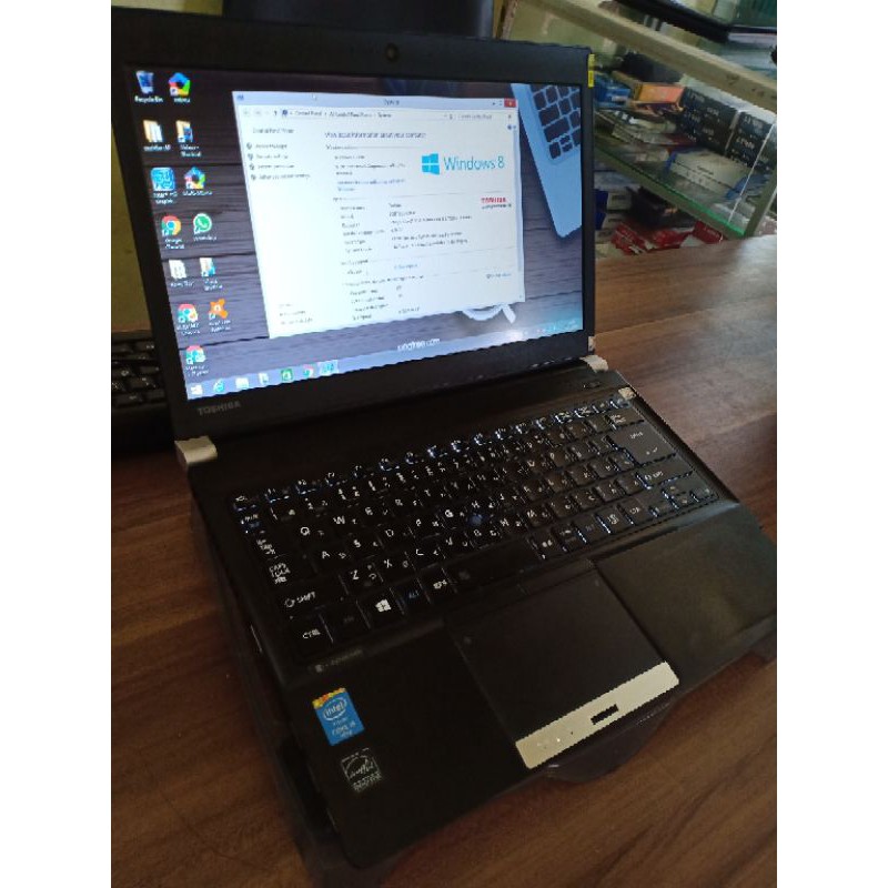 Toshiba dynabook portege R734 Core i3