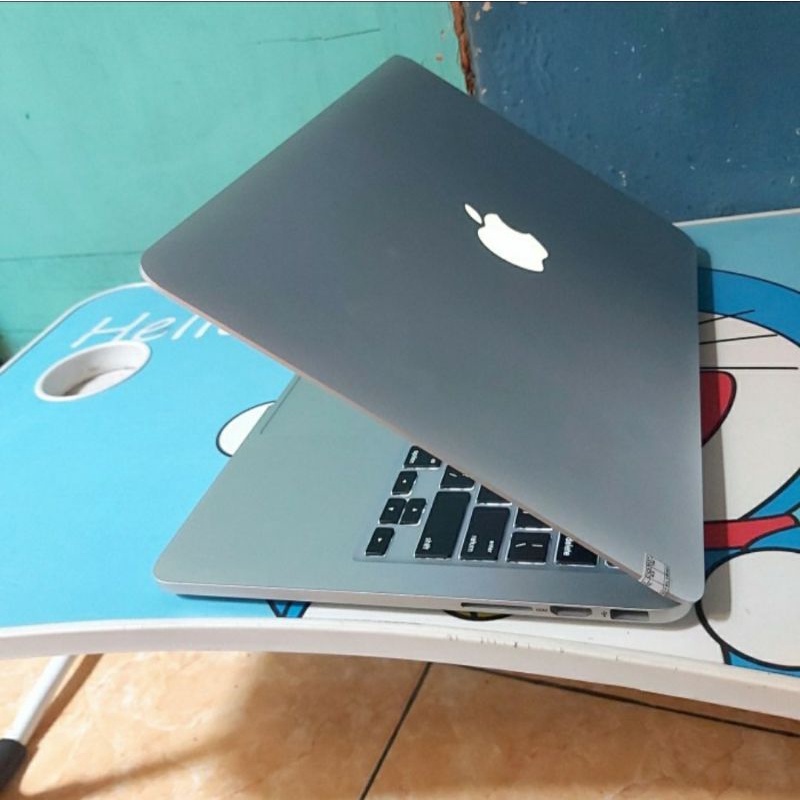 Laptop Macbook Pro Retina 13 inc Late Thn 2012 Cor i5 2.5Ghz Ram 8GB CC Rendah 2 MacOs Catalina