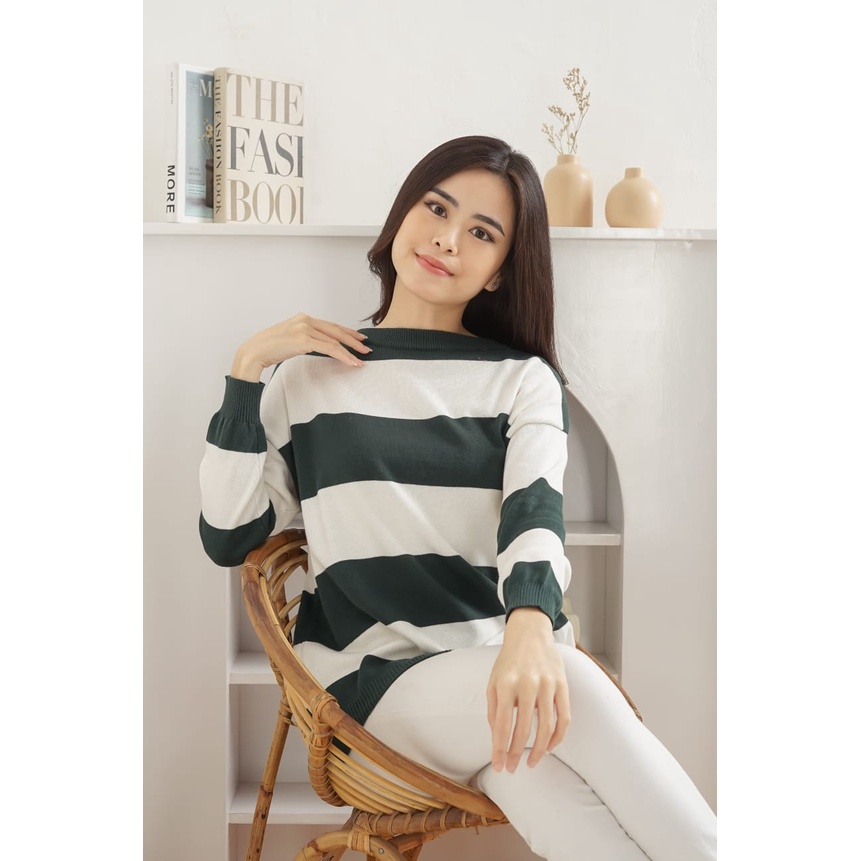 Yujin Stripes Sweater - Top Oversize Bahan Rajut Knit - Atasan Rajut Wanita (313)