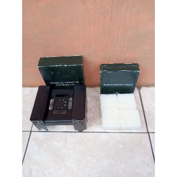 Set Kompor parafin TNI