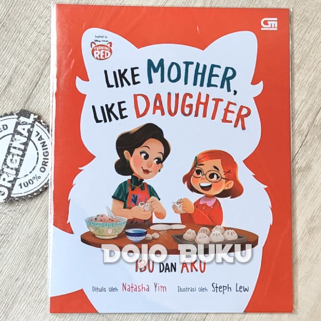 Buku Turning Red: Ibu dan Aku (Like Mother, Like Daughter)  by The Walt Disney Company (South Asia)