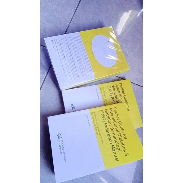 BUKU POCKET GUIDE FOR INTERNATIONAL DIETETICS DAN NUTRITION TERMINOLOGI (IDNT) REFERENCE MANUAL