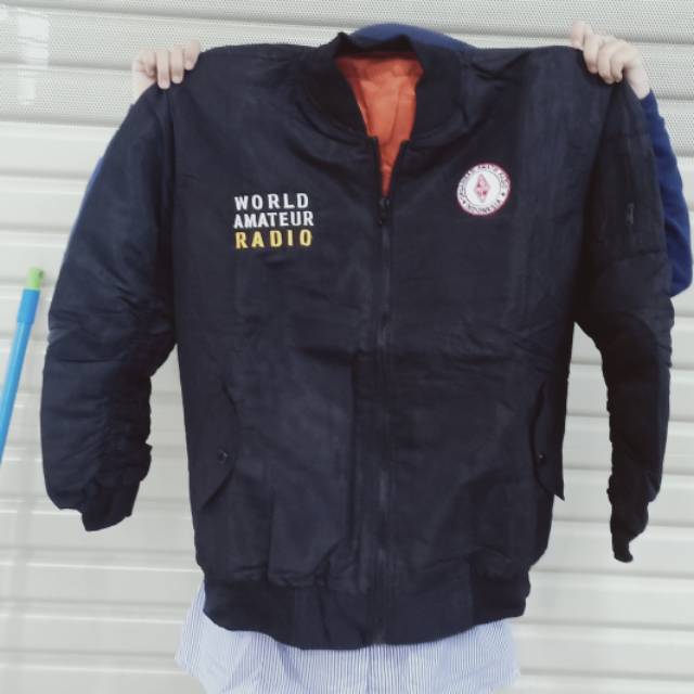 Jaket bomber orari