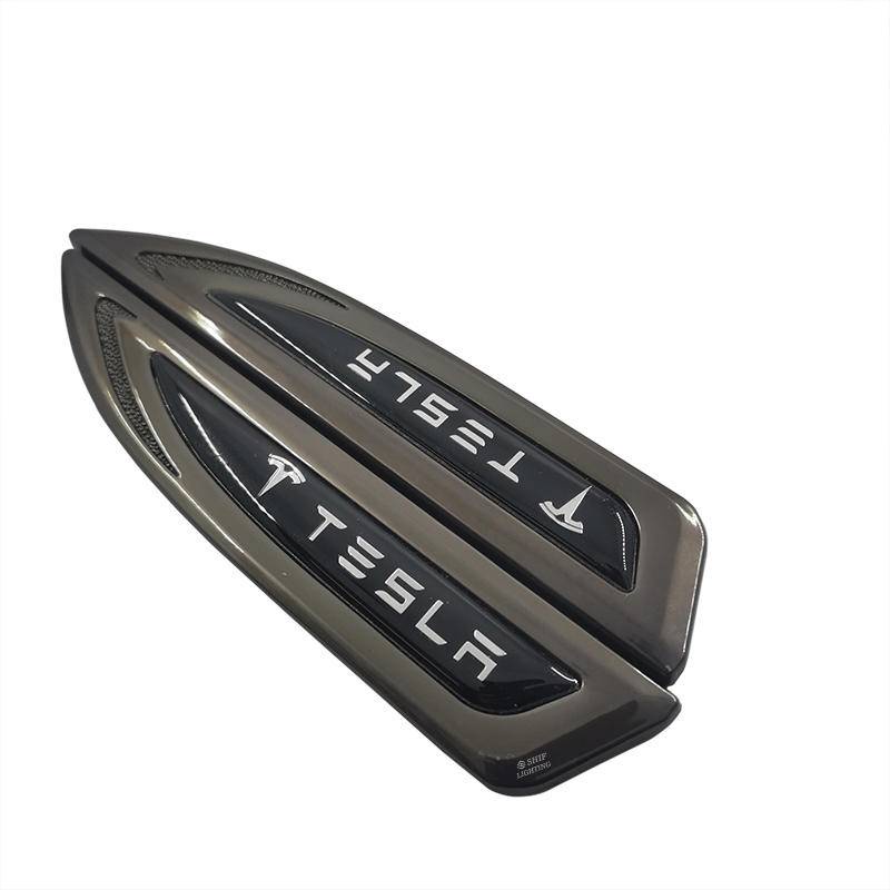 2pcs Stiker Emblem Logo Tesla Bahan Metal Untuk Fender Samping Mobil Tesla