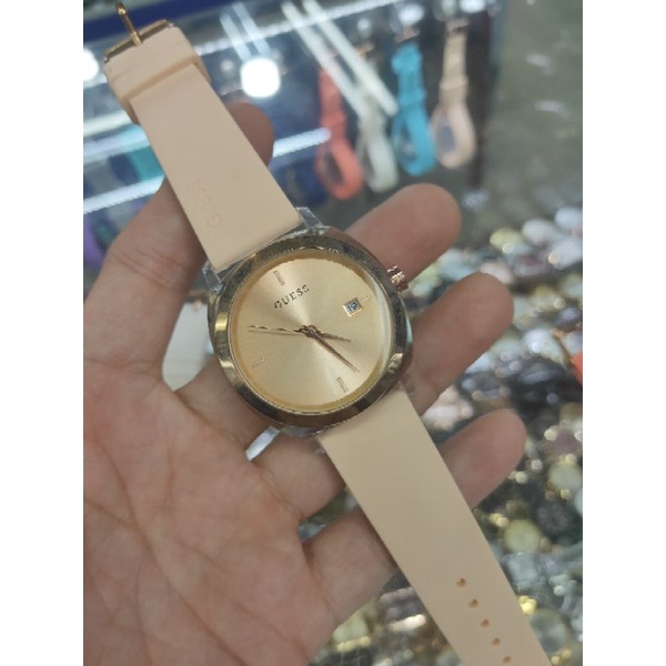 Jam Tangan Wanita Guess Rubber model Ac