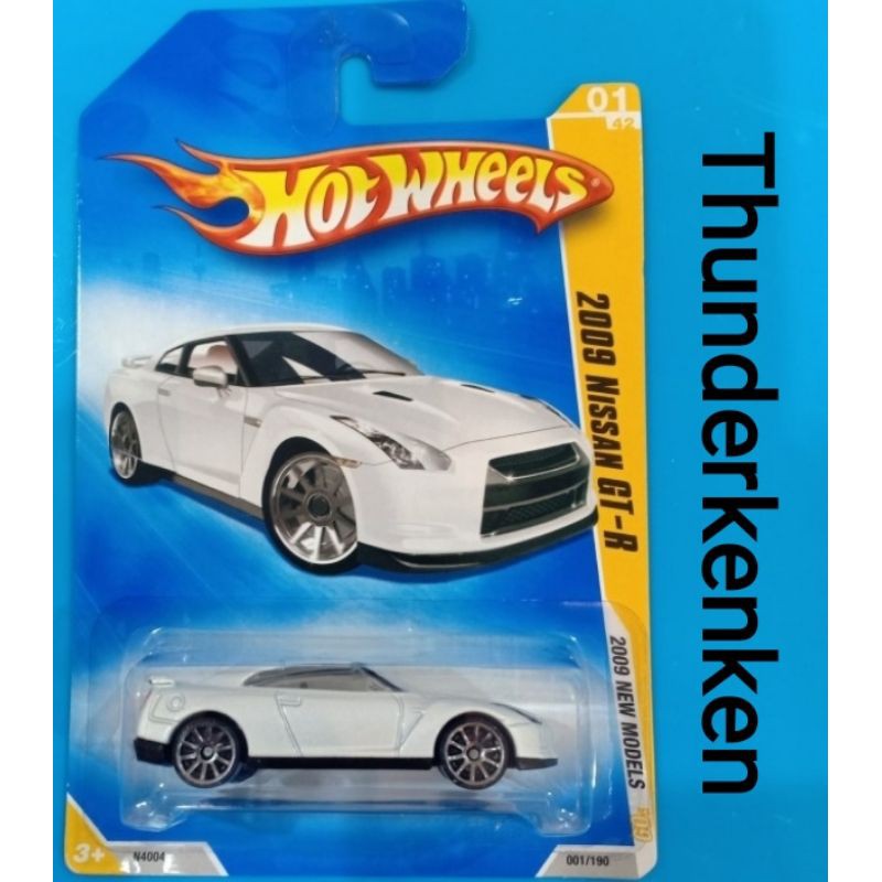 Hot Wheels 2009 New Models Nissan GTR white