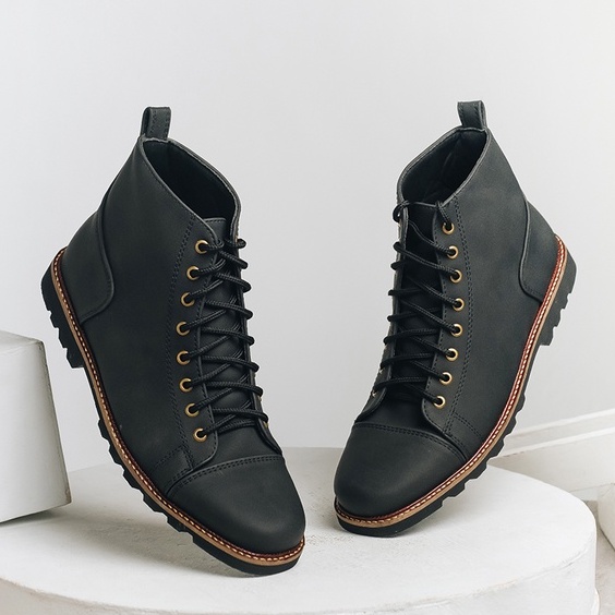 FLEMING BLACK |ManNeedMe x TRAGEN| Sepatu Boots Pria Sepatu Boot ORIGINAL