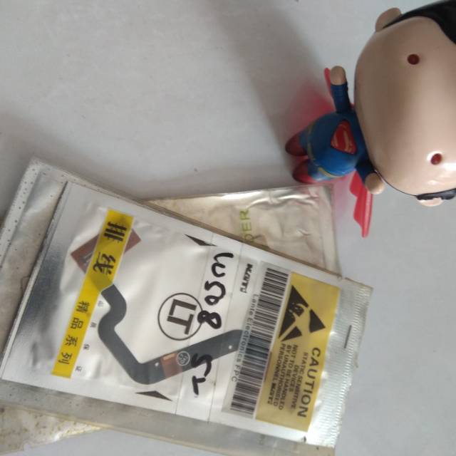 Flexyble flip sony ericsson W508