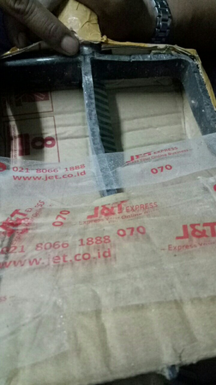 Garpu Tanah 3 Gigi Baja Super - Sendok Dodos Untuk Berkebun