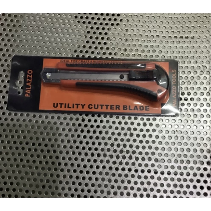 

Pisau cutter besar palazzo