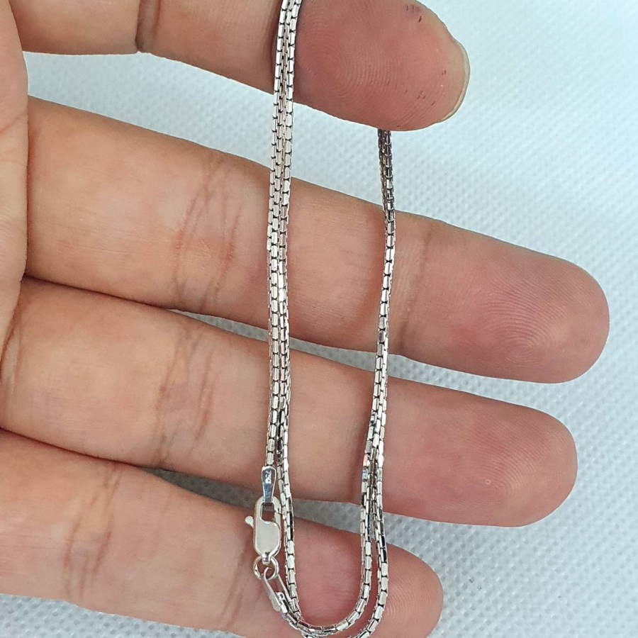 kalung italy santa putih emas 75% 750 75 % 4 gr an