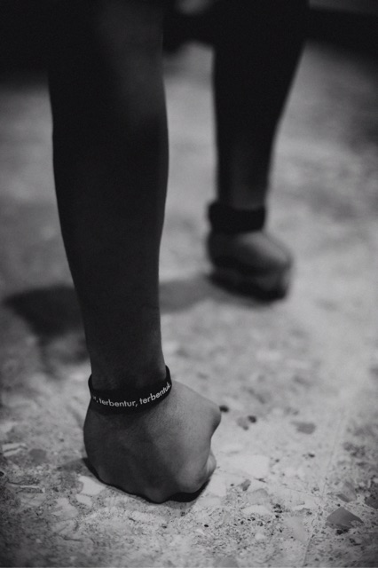 Terbentur, Terbentur, Terbentuk - Black | Gelang Karet Silicone | Gelang Fashion | Wristband | Brace