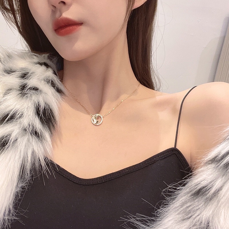 Kalung Titanium Kupu Kupu Mata Tanam Vintage Korea Fashion Style