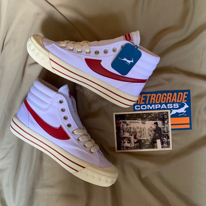 Compass Retrograde High White/Red