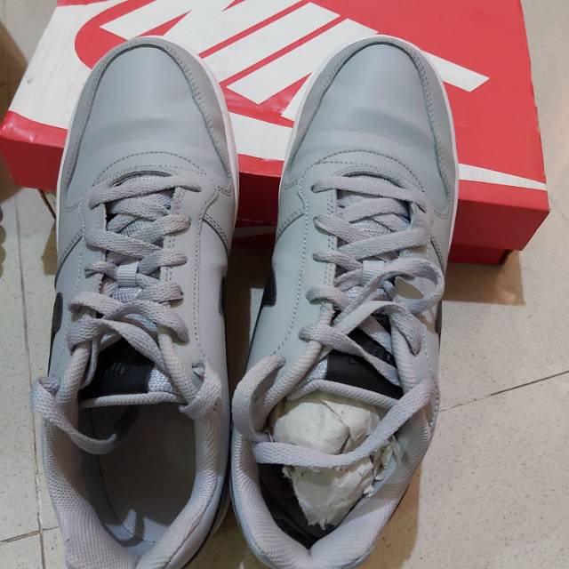 nike ebernon grey