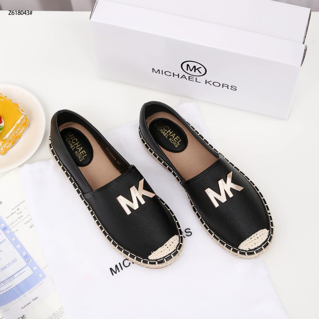 Sepatu MK Kors Lenny Logo Slip-On Espadrilles Z618043