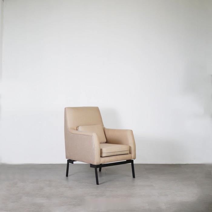 SINGLE SEATER CUSTOM SOFA