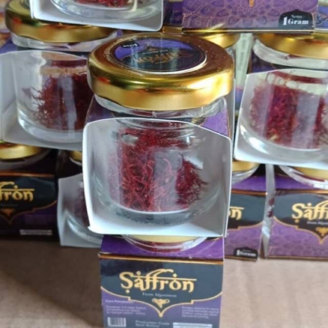 

Bunga saffron afganistan 1gram grade A terbaik safron negin super special 100%asli Afghanistan