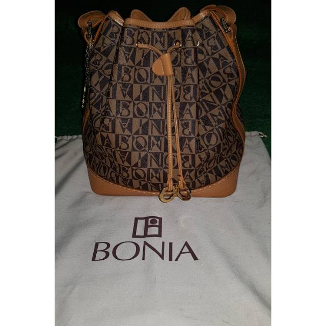 Preloved bonia serut