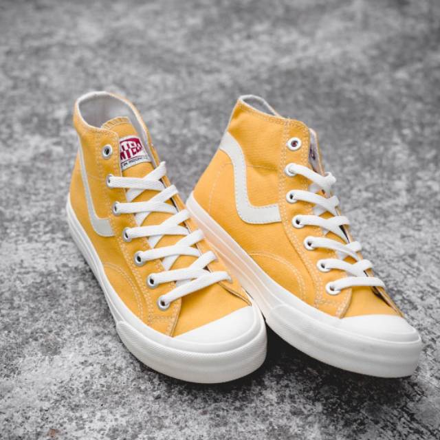 SEPATU VENTELA DARK YELLOW HIGH