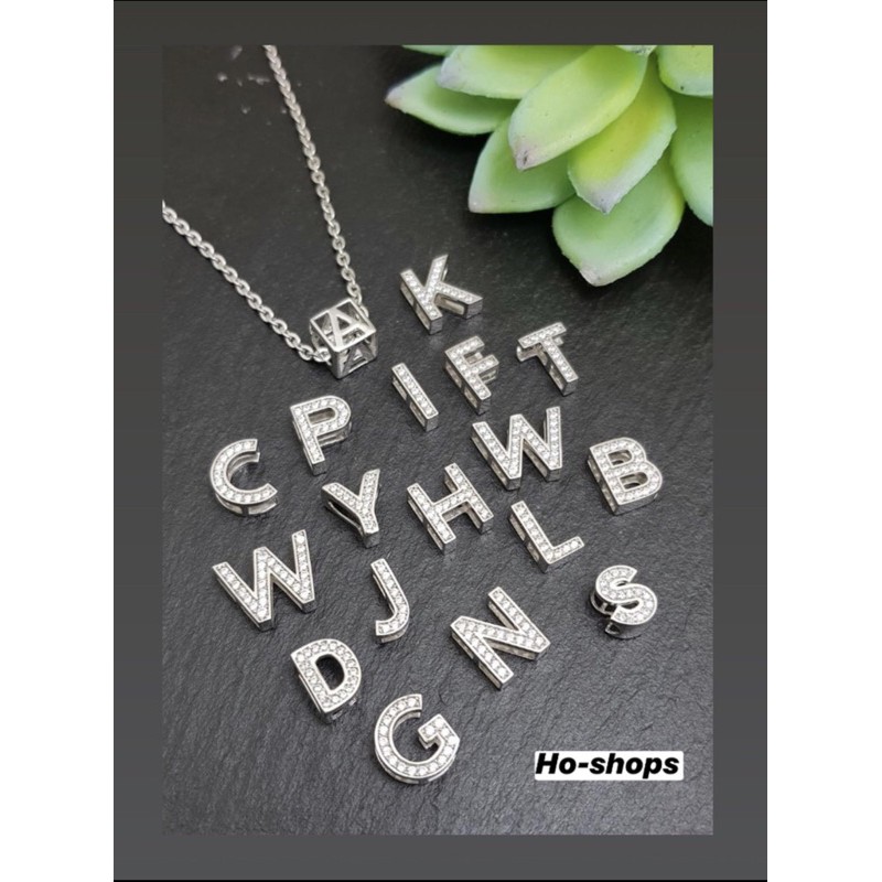 Liontin Huruf Mas Putih Kadar 75% 750 Asli Emas