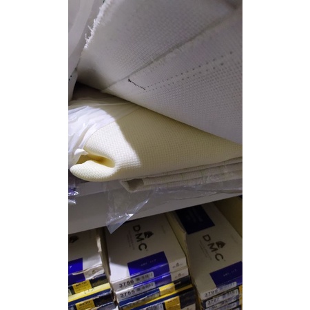 14ct Kain Aida Kristik / Cross Stitch Cream