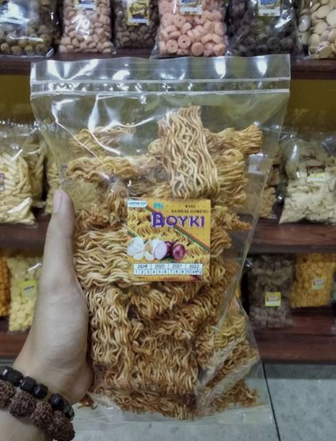 

Aneka Snack Kiloan (etalase 3)