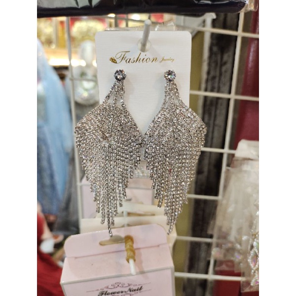 anting penganten/anting baju gaun.