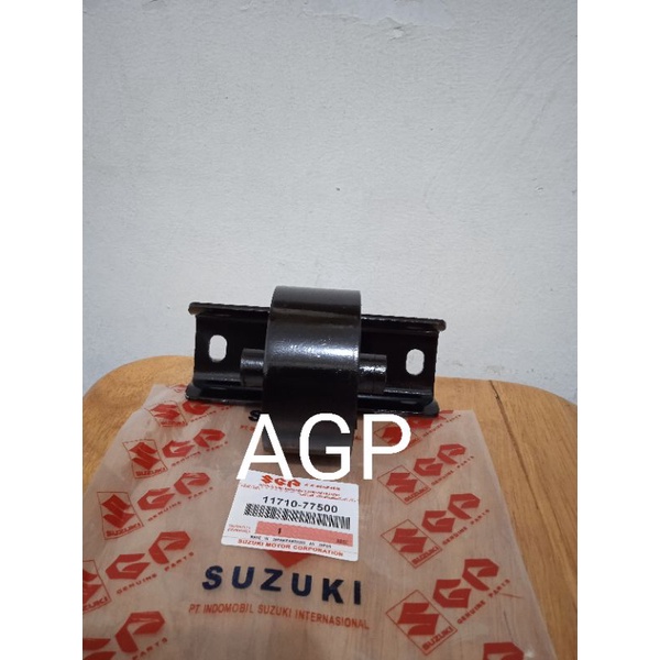 Trans Mounting Monting Dudukan Transmisi Futura T120SS 11710-77500