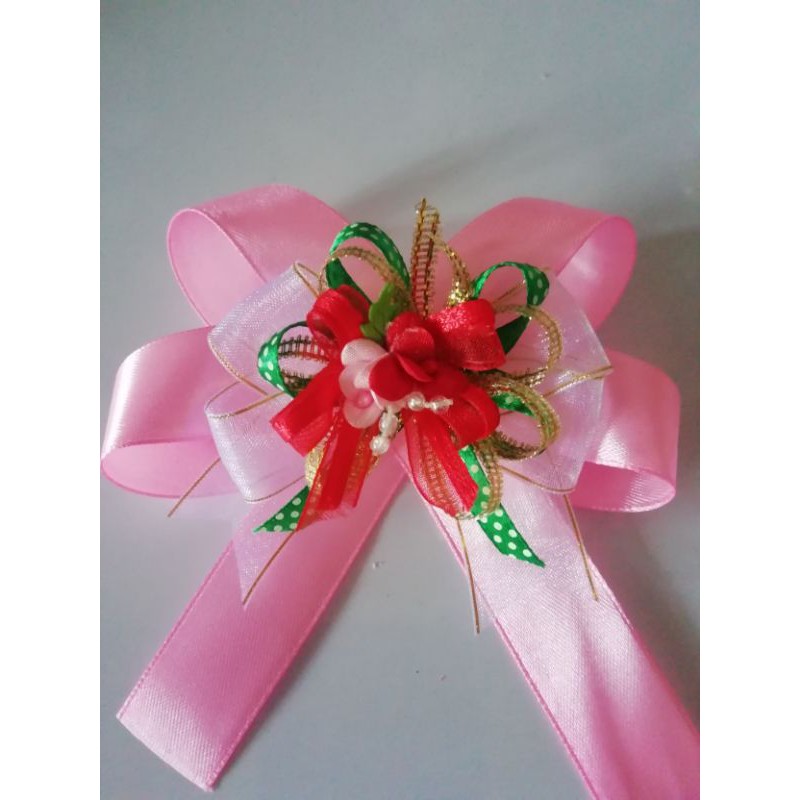 

Pita Jadi Hiasan Cantik