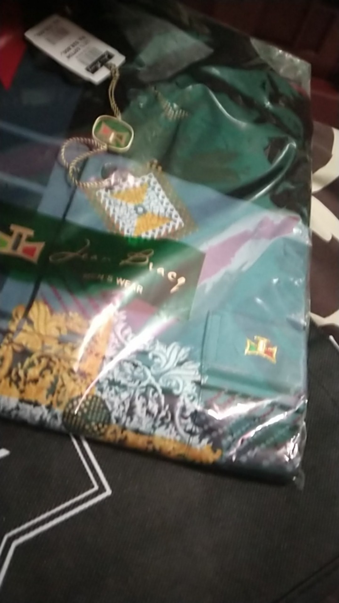 Kaos Kerah Pria Katun Halus Berkantong Jean Bracq 88836