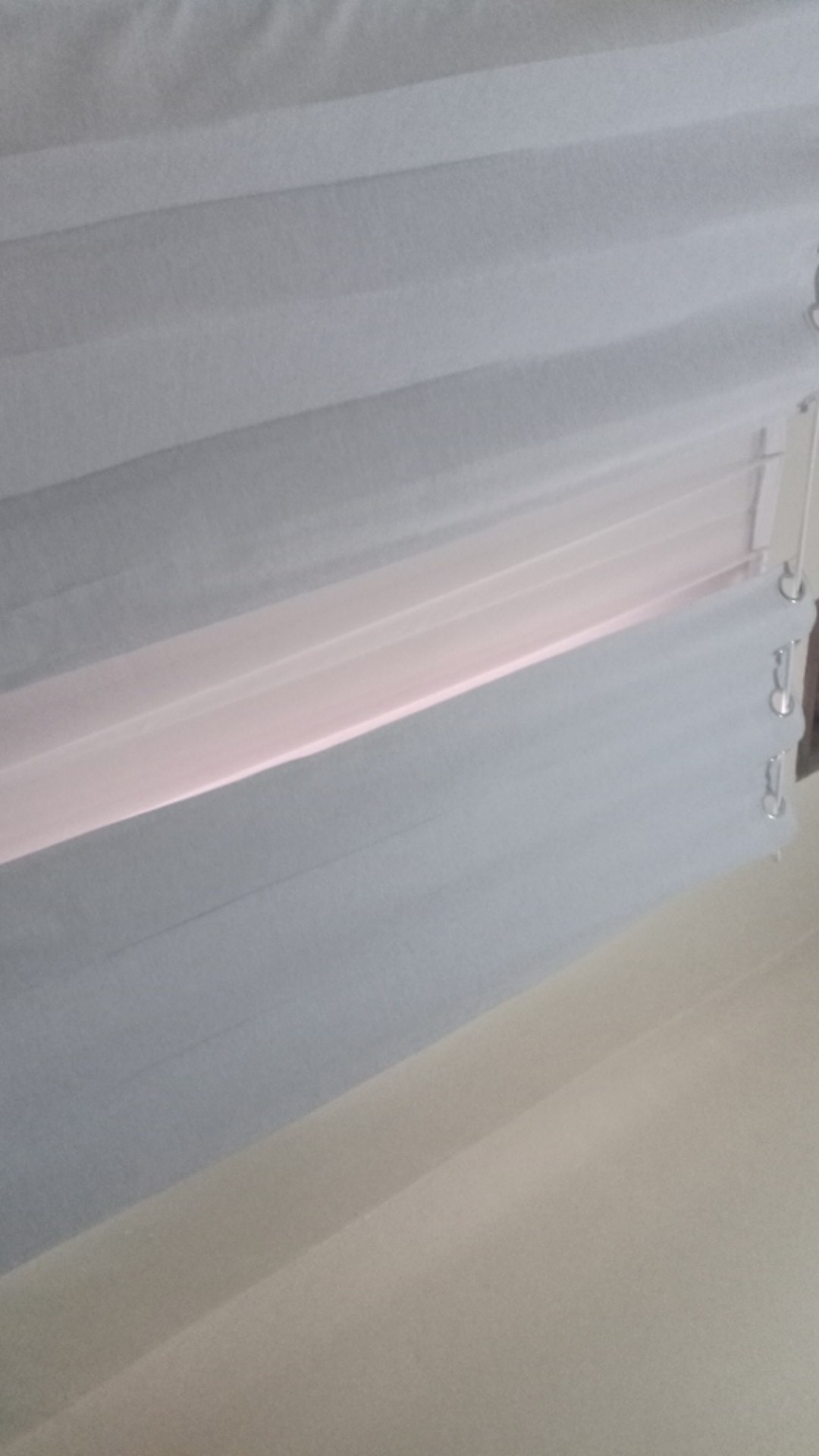 Gantungan / Hanger Pakaian Bahan Kayu Alami, Set Isi 8pcs Putih Bu1512